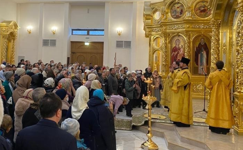 Новый храм на Малахитовой освятили